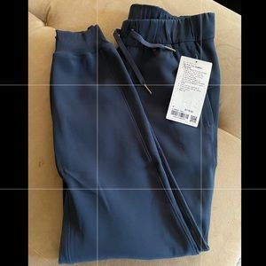 Lululemon on the Fly Jogger *Woven